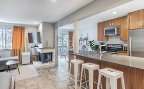 Updated Whistler Creek Studio With Parking